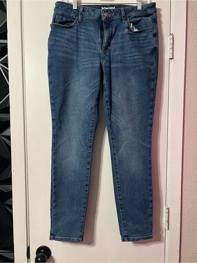 Sonoma Women’s Mid Wash Skinny Blue Jeans